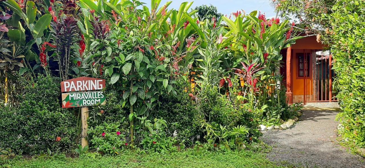 ビハグア Jardin Entre Montanas Bed & Breakfast エクステリア 写真